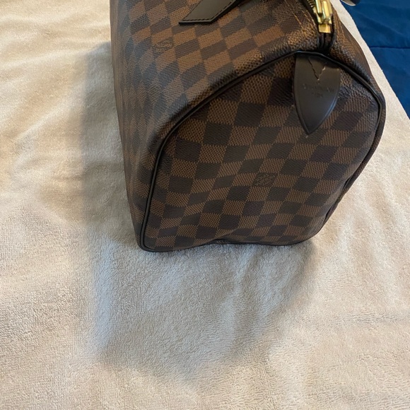 LOUIS VUITTON DAMIER EBENE PATTERN SPEEDY 30 - Picture 11 of 14